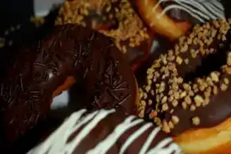 Ev Yapımı Pratik Donut Tarifi