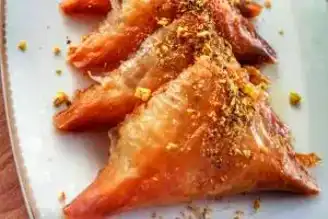 Çıtır Çıtır İrmikli Muska Baklava Tarifi