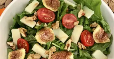 Lezzetli ve Tazeleyici Roka Salatası Tarifi