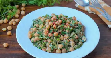 Nefis Tahinli Nohut Salatası Tarifi
