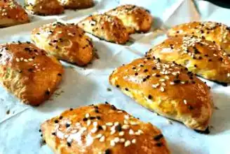 Nefis Kuru Mayalı Poğaça Tarifi