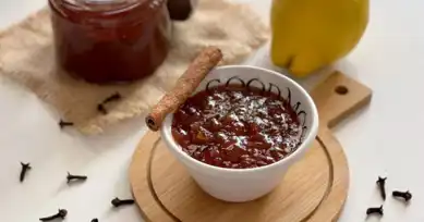 Nefis Tarçınlı Ayva Marmelatı Tarifi