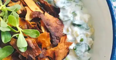 Çıtır Yufkalı Lezzet Bombası Salata Tarifi