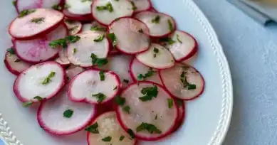 Nefis Turp Salatası Tarifi