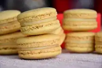 İtalyan Merengiyle Vanilyalı Macaron Tarifi