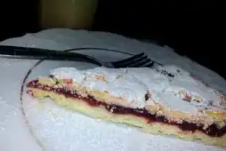 Nefis Vişneli Turta Tarifi