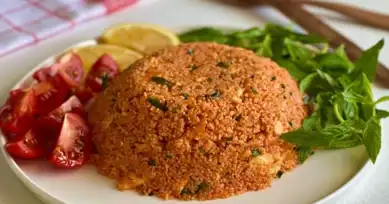 Nefis Yumurtalı Kısır Tarifi