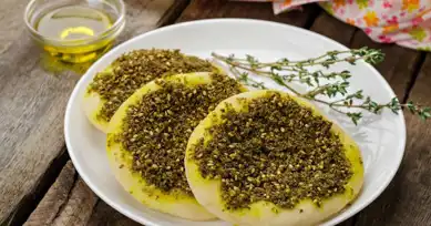 Nefis Zahterli Ekmek Tarifi
