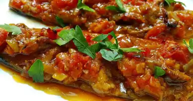 Nefis Zeytinyağlı Patlıcan Tarifi