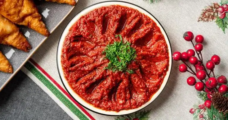 Ev Yapımı Acılı Ezme Tarifi