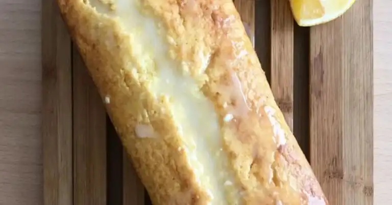 Nefis Beyaz Çikolata Soslu Limonlu Kek Tarifi