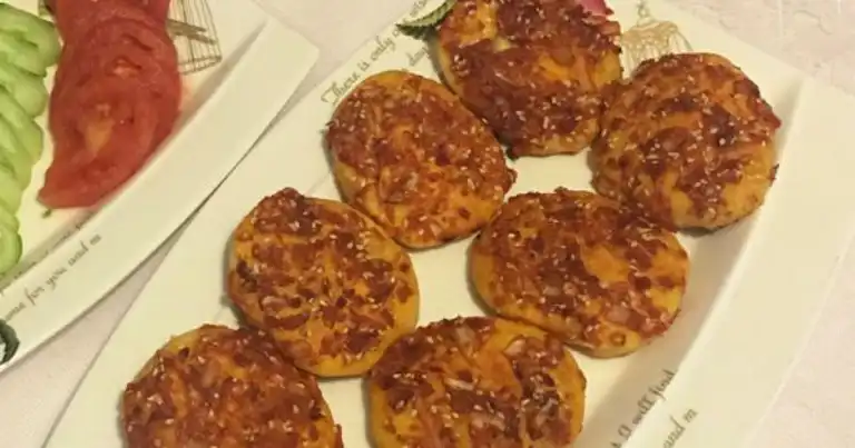 Nefis Biberli Poğaça Tarifi