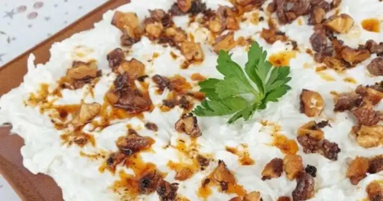 Nefis Cevizli Kereviz Salatası Tarifi
