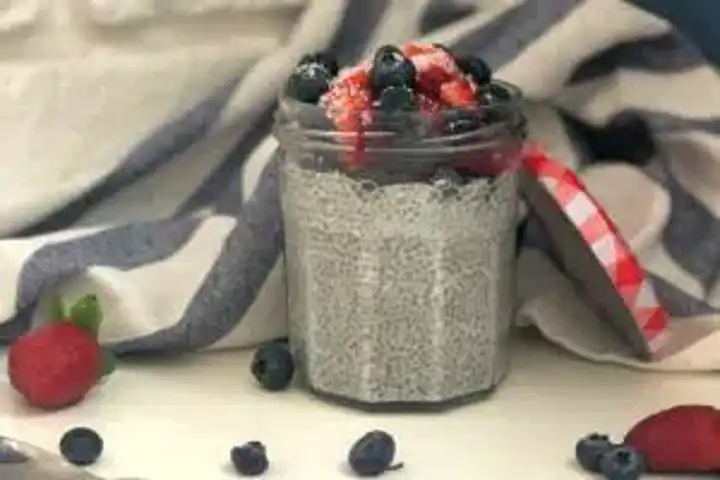 Sağlıklı ve Lezzetli: 5 Dakikada Chia Puding Tarifi