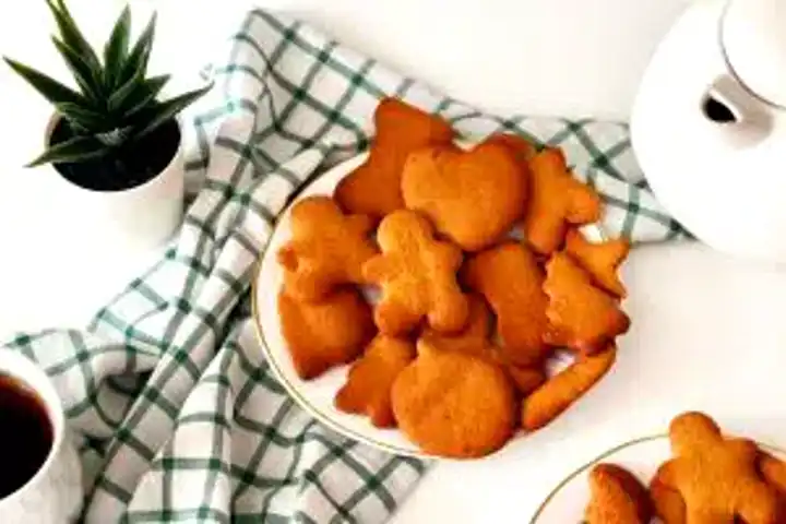 Ev Yapımı Gingerbread Kurabiyesi Tarifi