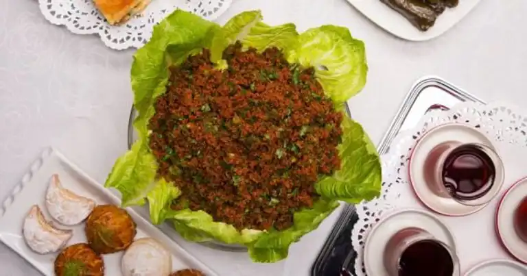 Acılı ve Ekşili Hatay Usulü Kısır Tarifi