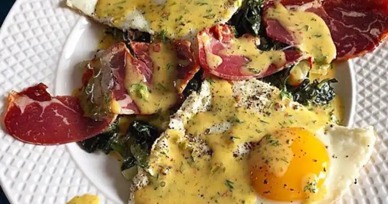 Nefis Hollandaise Soslu Göz Yumurta Tarifi