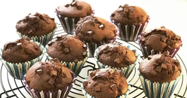 Nefis Çikolatalı Muffin Tarifi