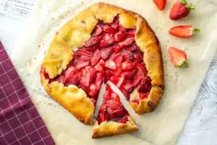 Nefis Çilekli Galette Tarifi