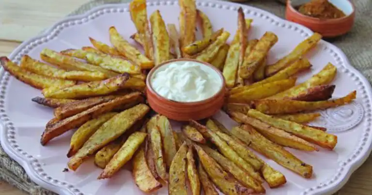 Fırında Kajun Baharatlı Patates Kızartması Tarifi
