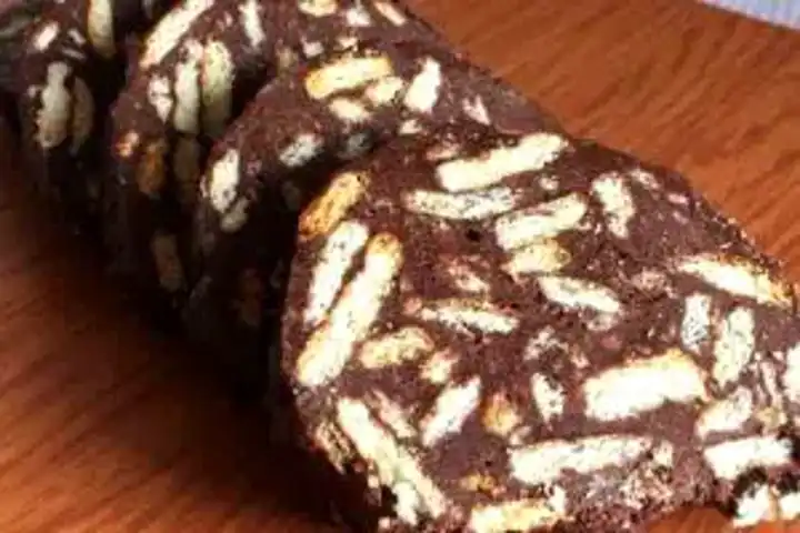 Nefis Kakaolu Mozaik Pasta Tarifi