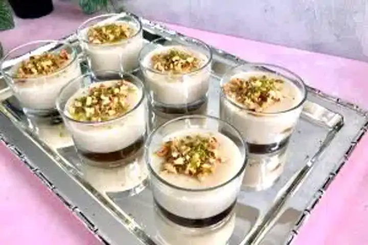 Lezzetli Tahinli Sütlü Tatlı Tarifi