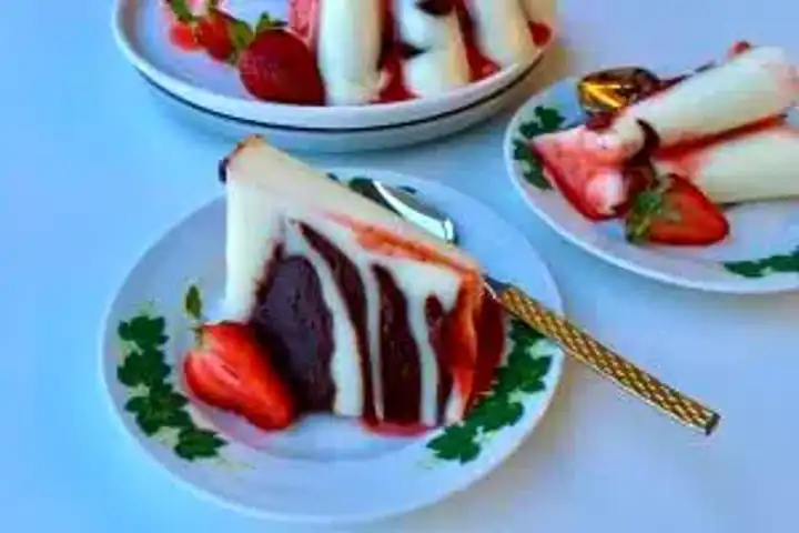 Muhteşem İki Renkli Puding Tarifi
