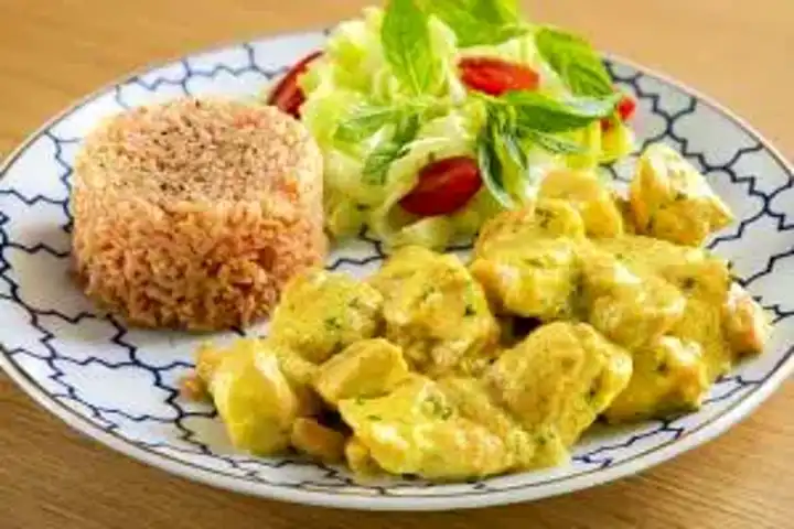 Nefis Köri Soslu Tavuk Tarifi