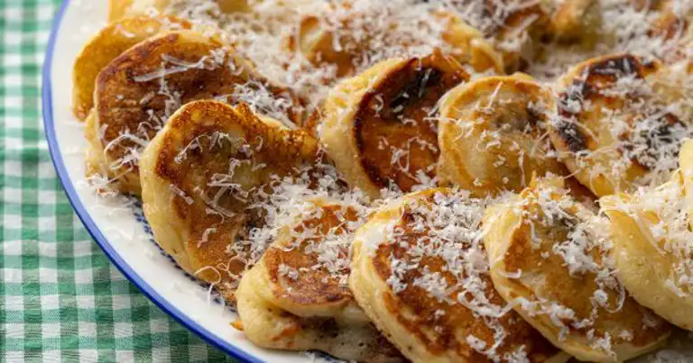 Zeytinli Kuru Domatesli Mini Pankek Tarifi