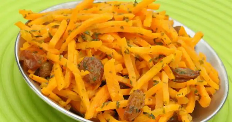 Lezzetli Kuru Üzümlü Havuç Salatası Tarifi