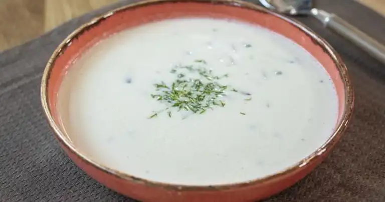 Lezzetli Kremalı Mantar Çorbası Tarifi