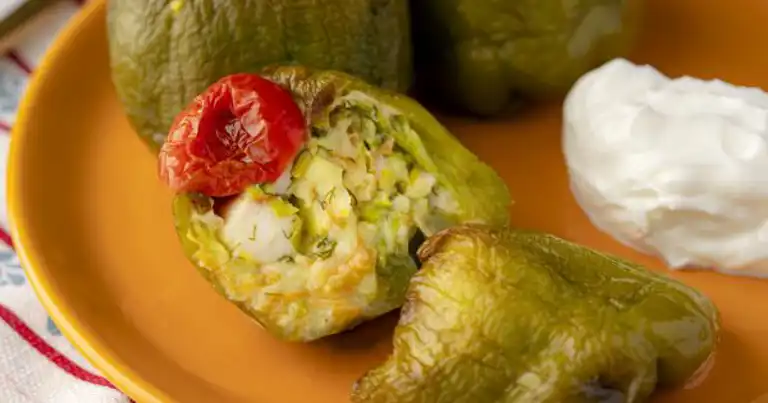 Mücverli Biber Dolması Tarifi