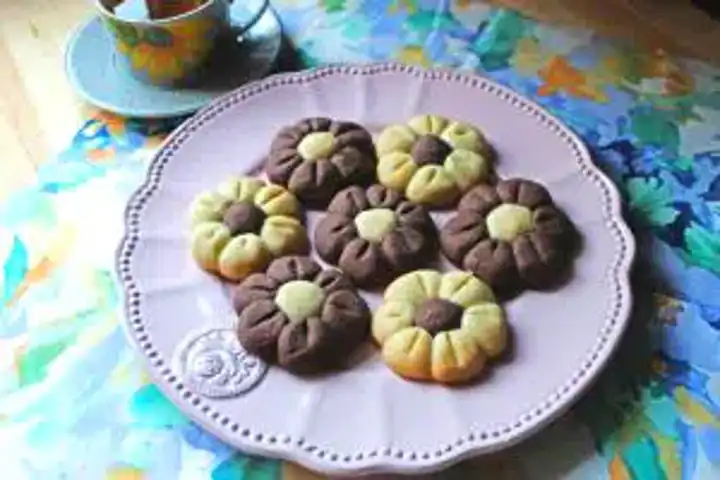 Kıyır Kıyır Papatya Kurabiye Tarifi