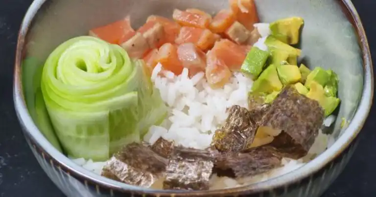 Sağlıklı ve Lezzetli Poke Bowl Tarifi