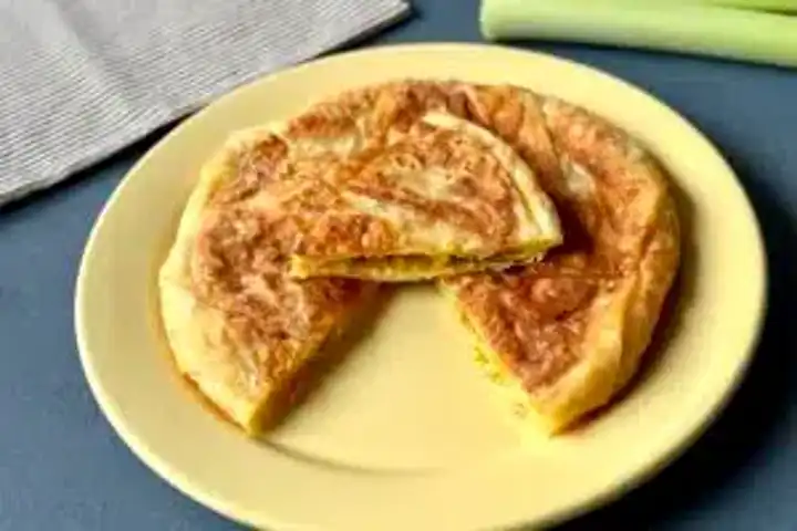 Pratik Pırasalı Tava Böreği Tarifi