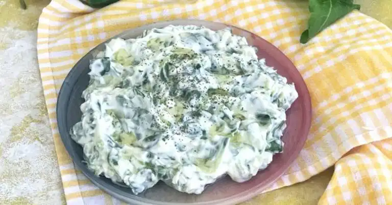Serinletici Semizotlu Cacık Tarifi