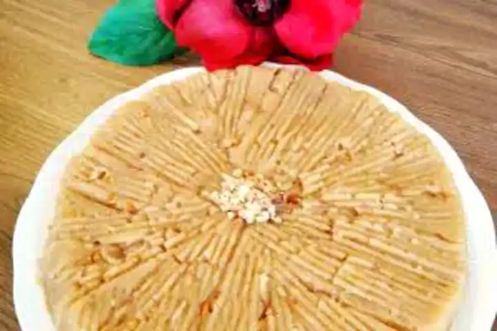 Nefis Tahinli Sultan Helvası Tarifi