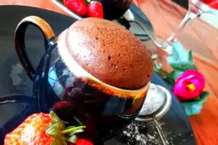 15 Dakikada Tencerede Çikolatalı Sufle!