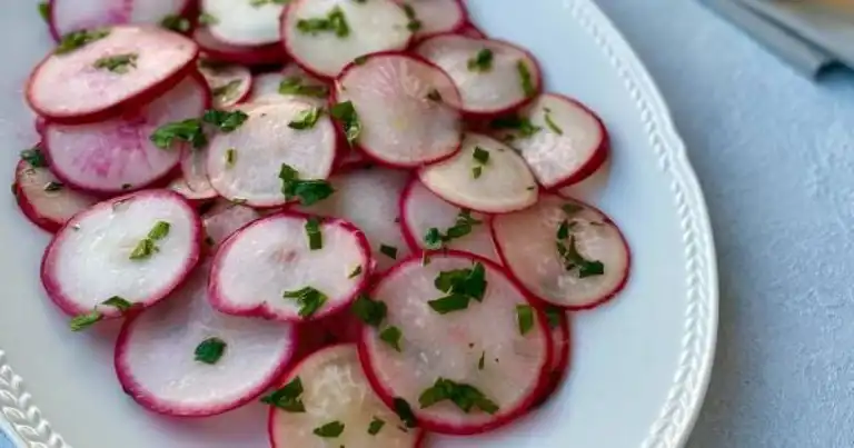 Nefis Turp Salatası Tarifi