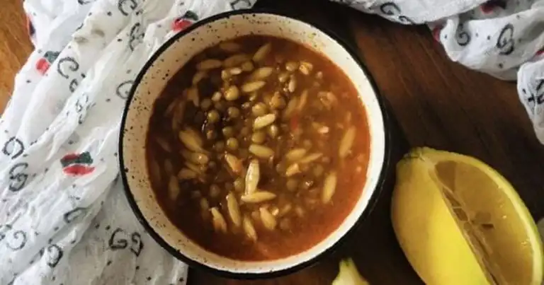 Nefis Yeşil Mercimek Çorbası Tarifi