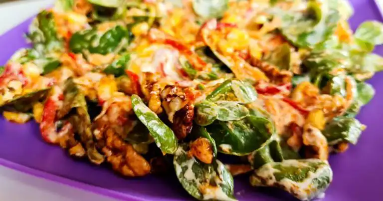 Nefis Yoğurtlu Semizotu Salatası Tarifi